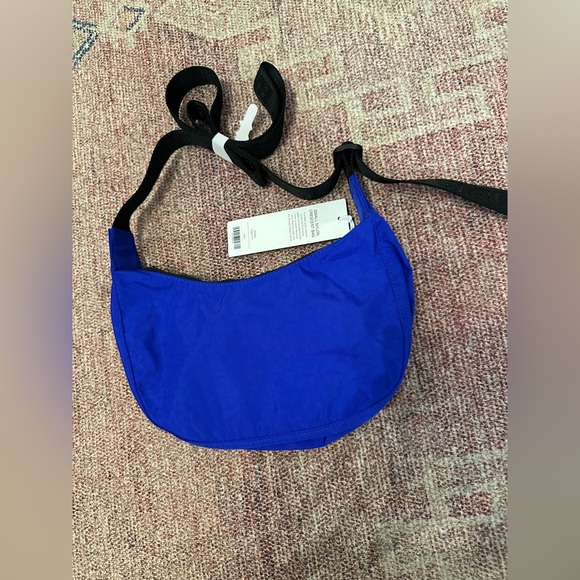 Baggu small nylon crescent in lapis blue NWT - Picture 2 of 7